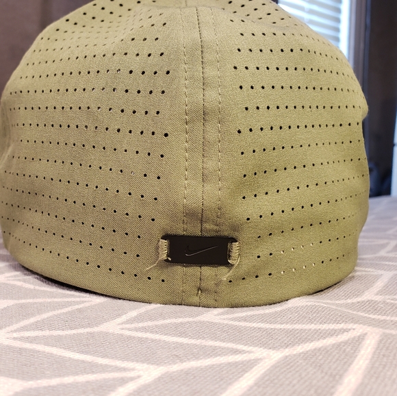 Olive green NIKEGOLf✔Hat - Picture 2 of 4
